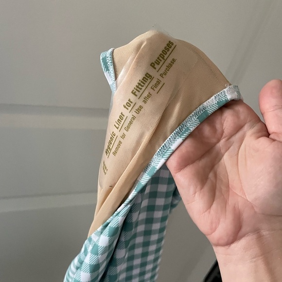 Old Navy Gingham Print One Piece Swimsuit 4X - Picture 6 of 8